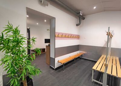 PHOTO-VESTIAIRES-1-L'AQUA-3